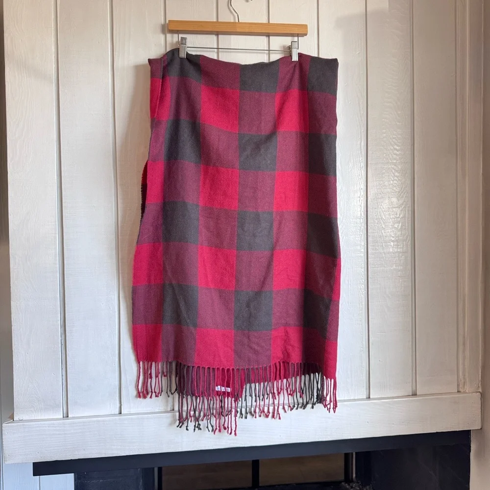 Pottery Barn Red & Black Throw Blanket
